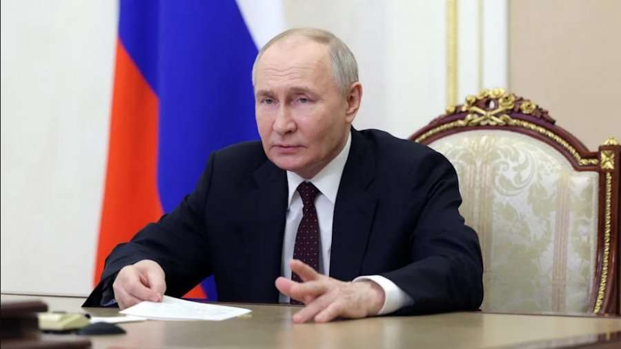 Putini urdhëron stërvitje me armë bërthamore pranë kufirit me Ukrainën