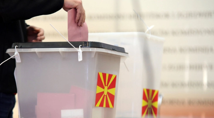 Maqedonia e Veriut: nesër zgjedhjet e njëmbëdhjeta parlamentare dhe raundi II për presidentin