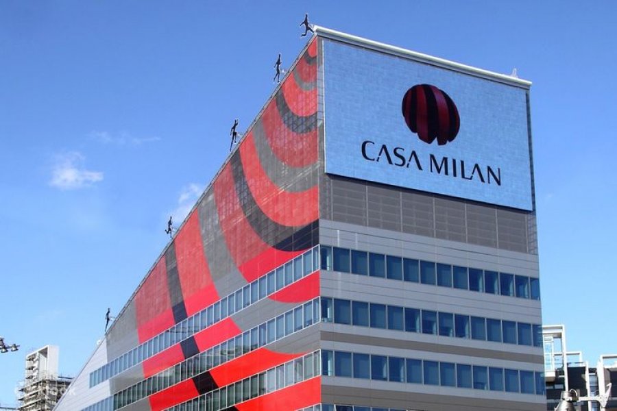 ‘Spiunoi’ Milanin te Guardia Di Finanza për shkeljet administrative, shkarkohet drejtuesi klubit