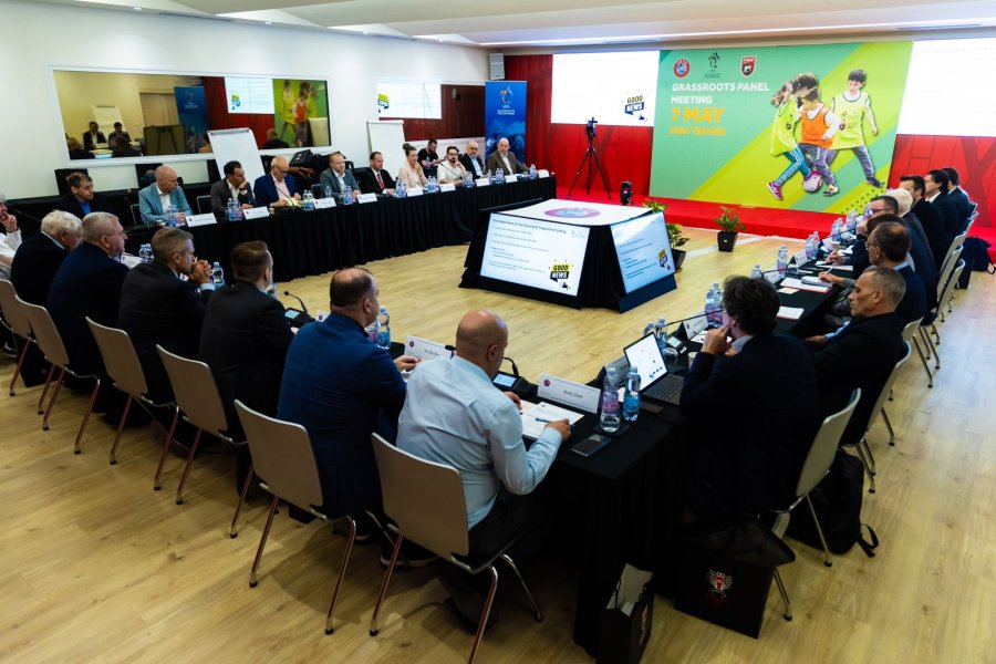 Paneli i UEFA-s 'Grassroots' zhvillon mbledhjen e radhës në Shtëpinë e Futbollit  