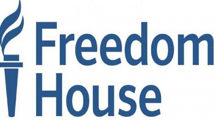 ‘Kush bashkëpunon me të, do të ndëshkohet’, Rusia shpall organizatë të padëshirueshme ‘Freedom House’