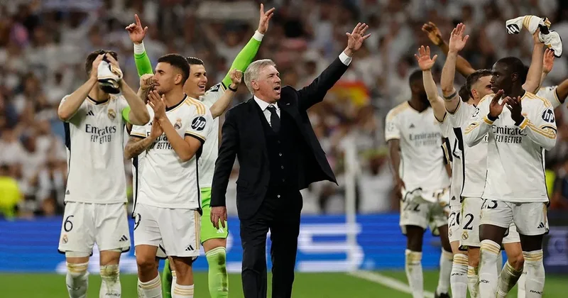 Ancelotti, i pari trajner në histori që arrin 6 finale në Champions League