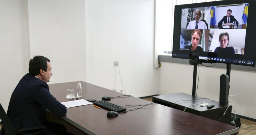 Kurti dhe ish-presidentja e Zvicrës flasin për anëtarësimin e Kosovës në KiE