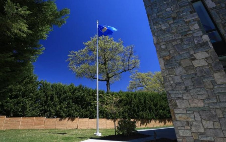 Ambasada e Kosovës në ShBA u bën thirrje mërgimtarëve që të regjistrohen