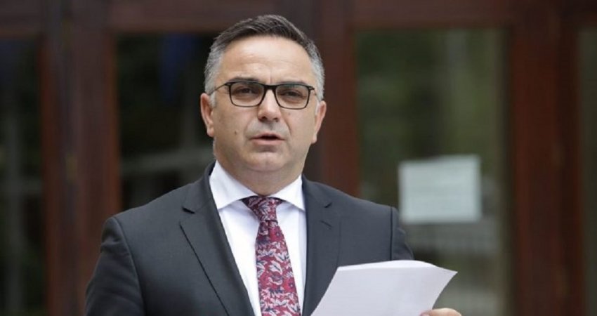 Tahiri: Pagat nuk dolën deri në orën 24:00, qeveria ka kryer shkelje flagrante