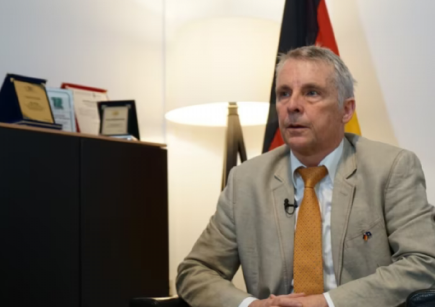 Rohde: Qëllimi i KFOR-it u përmbush, forcat e Millosheviqit ikën dhe vendi shpalli pavarësinë