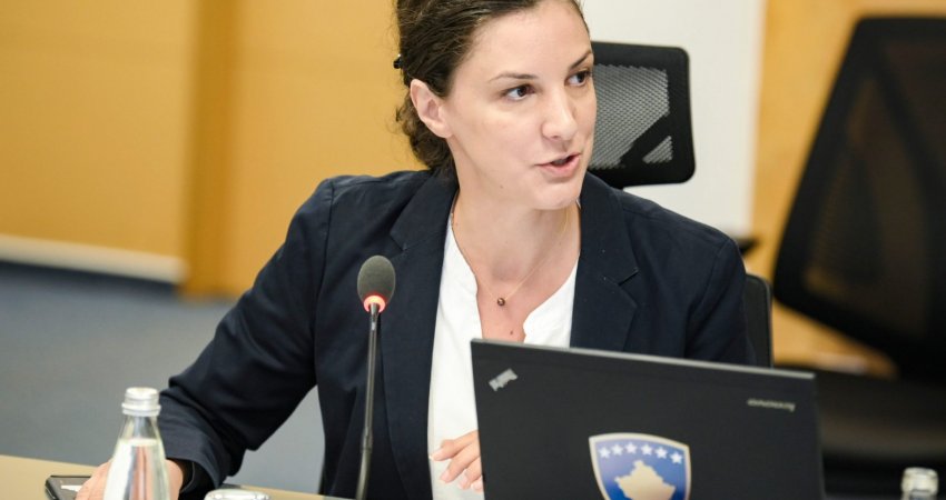 Ministrja Artane Rizvanolli raportohet po intervistohet nga Prokuroria Speciale