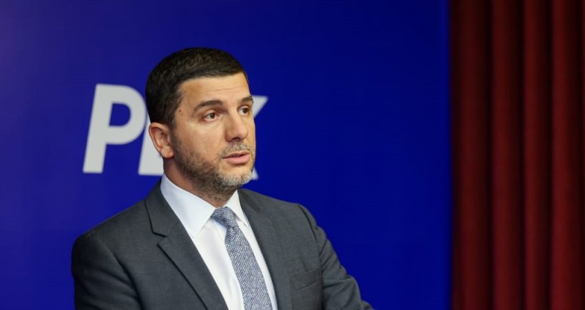 Memli Krasniqi uron presidentin Trump: Rizgjedhja e tij është dëshmi e forcës së demokracisë amerikane