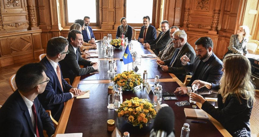 Kurti në Zvicër rimerr mbështetjen për anëtarësim në KiE   