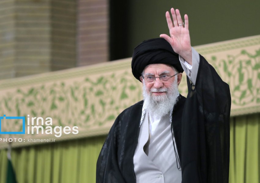 Udhëhqeësi suprem, Khamenei: SHBA-ja dhe Izraeli do të marrin një përgjigje të mprehtë