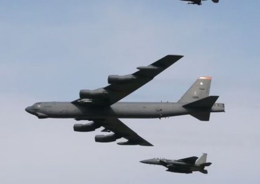 Irani e cilëson si ‘destabilizues’ dislokimin e bombarduesve amerikanë