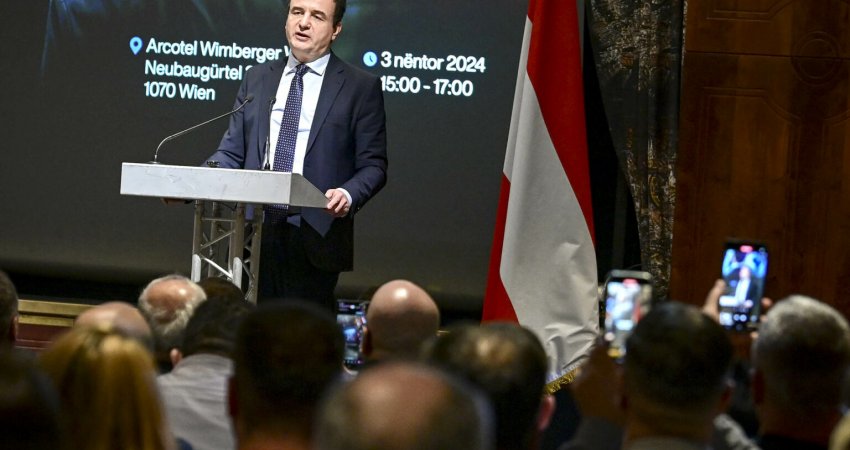 Kurti takon mërgatën në Austri, u bën thirrje që të investojnë në Kosovë