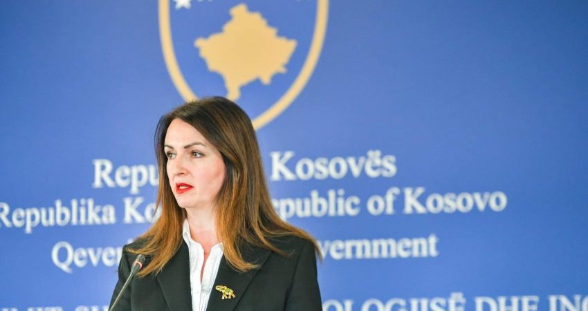 Nagavci: Kemi buxhetuar pagat për punësim të 500 asistentëve për fëmijët me nevoja të veçanta arsimore