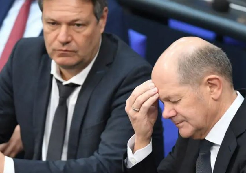 Dështimi i koalicionit, ç’pritet të ndodhë! Scholz do që të drejtojë me qeverinë e pakicës, ndërsa opozita në Bundestag mund ta rrëzojë...