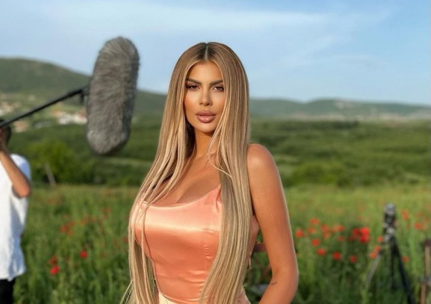 Luana Vjollca drejt altarit? Ja postimi që bëri lëmsh rrjetin