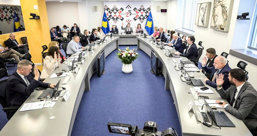 Qeveria miraton ndryshimet në Ligjin kundër shpëlarjes së parave