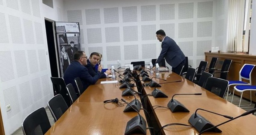Mungon kuorumi, dështon mbledhja e Komisionit për ekonomi, industri, ndërmarrësi dhe tregti 