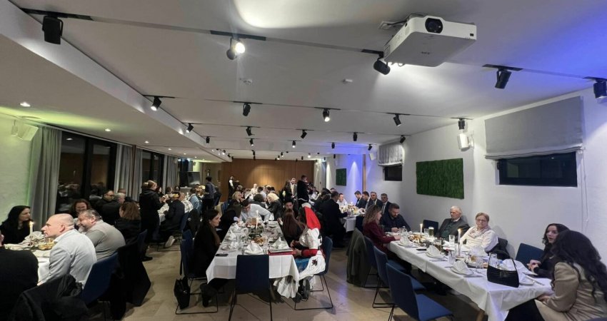Shtrohet “Darka e Lamës” në Augsburg, i pranishëm edhe një deputet