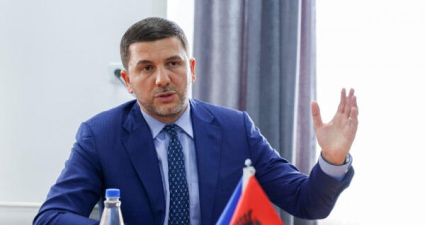 Krasniqi: Para çdo mbledhjeje tjetër, Kosova duhet ta rikthejë atë me Shqipërinë që u ndërpre nga qeveria e Kurtit