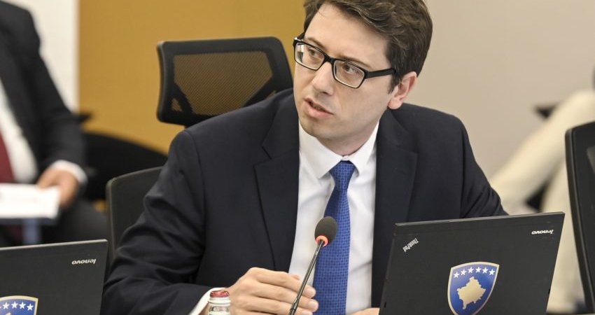 Arkat fiskale po bëhen digjitale, Murati jep detaje