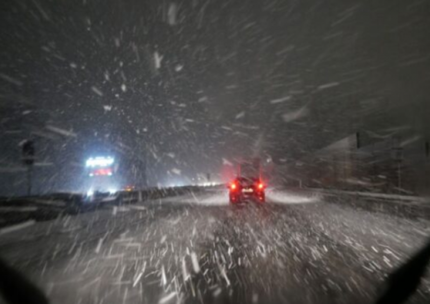 Pamjet/ Borë, ngrica dhe rënie temperaturash - Gjermania përfshihet nga stuhia dimërore