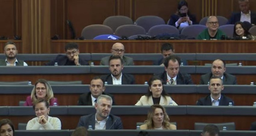 Meta prezanton amendamentin 13, ka të bëjë me sigurinë shëndetësore të qytetarëve