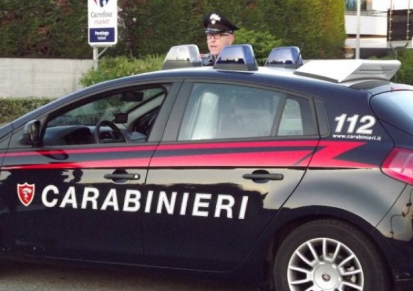 'Perla ishte ëndrra jonë!' E rëndë në Itali/ Nëna mbyt vajzën 10 muajshe dhe godet veten me thikë, babai gjen foshnjën e pajetë në vaksë