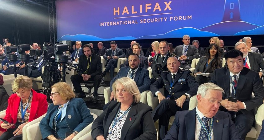 Maqedonci e Jashari po marrin pjesë në Forumin Ndërkombëtar të Sigurisë në Halifax të Kanadasë