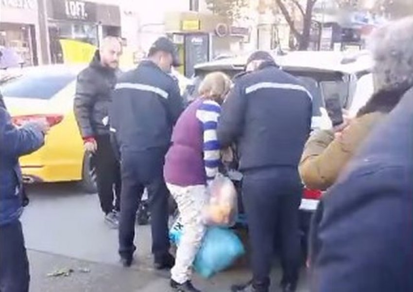 VIDEOJA SKANDALOZE! Blushi: Banditët e Erion Veliajt rrahin gratë që luftojnë për bukën e gojës