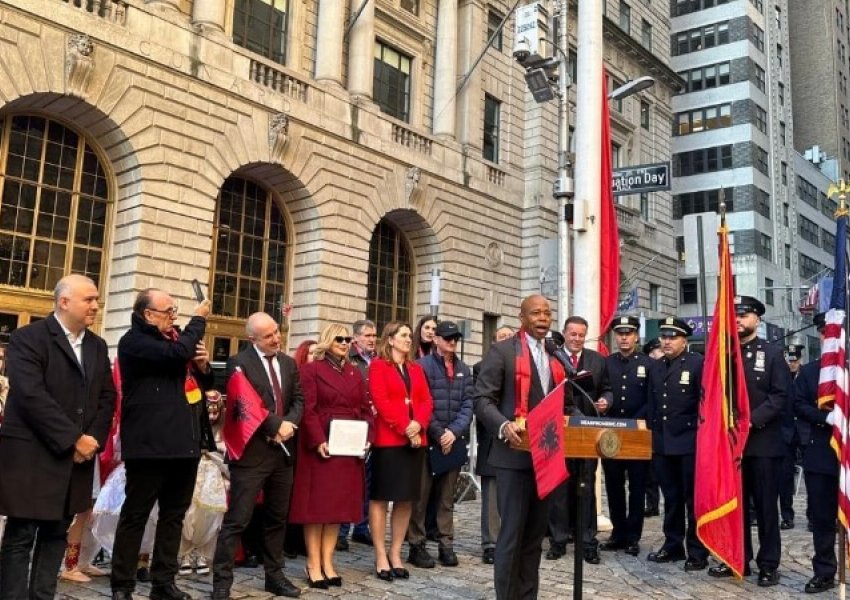 Flamuri Kuqezi në New York/ Kryebashkiaku Eric Adams nderon komunitetin shqiptar në SHBA në 112-vjetorin e Pavarësisë