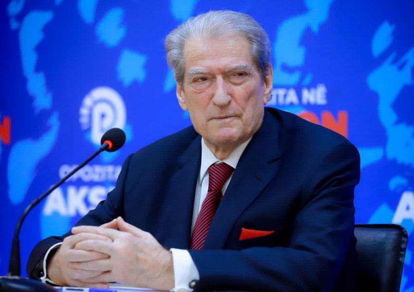 Biseda telefonike mes Çyrbjes e Hajrit/ Berisha: Dumani të na tregojë kush është personazhi ‘Olsi’ që fsheh!