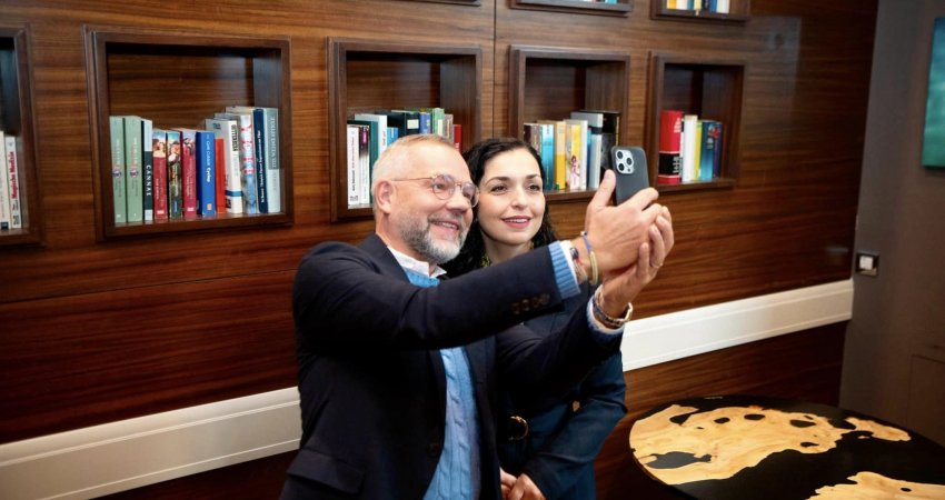 Osmani takohet me Rothin, flasin për hapat që e çojnë Kosovën më afër institucioneve euroatlantike