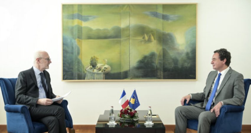 Franca e mirëpret vendimin e Qeverisë për heqjen e kufizimit për mallrat nga Serbia