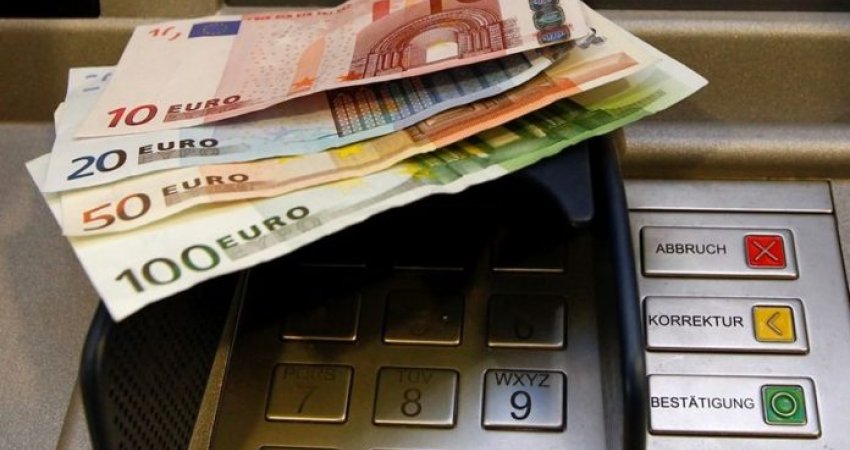 Arrihet kompromisi, dalin pagat e mësimdhënësve të Vitisë