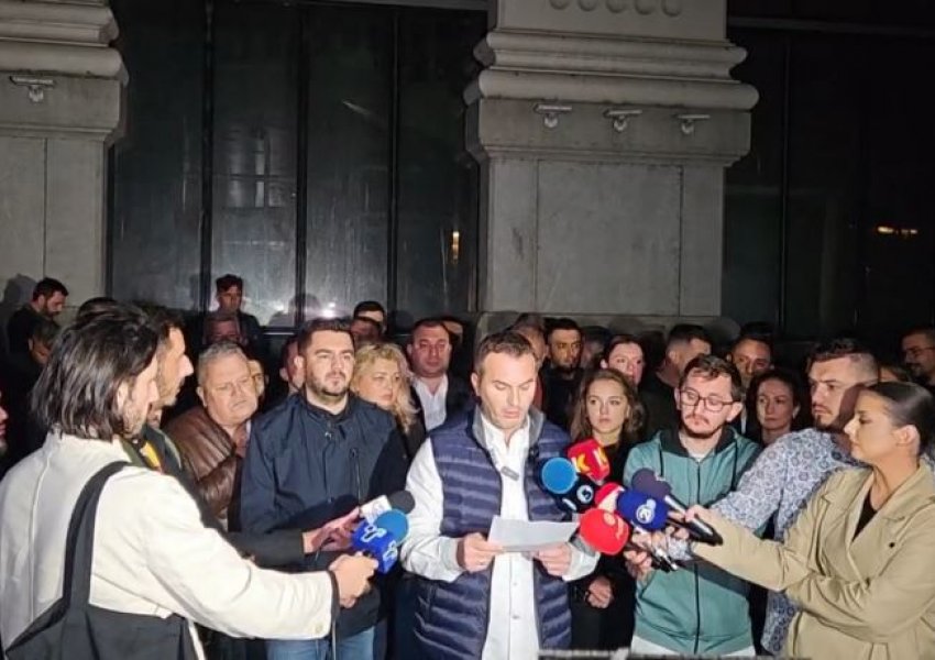 Kushtetuesja sulm ndaj të drejtave të komuniteteve në Maqedoni!