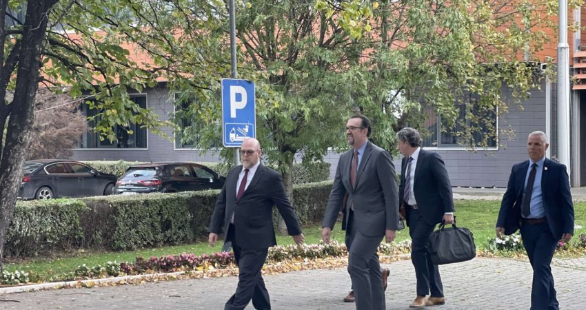 Pas takimit me Osmanin, Kasanof shkon në kryeministri