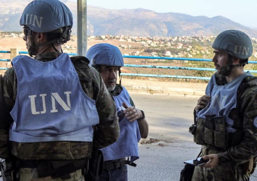 Izraeli qëllon kundër forcave paqeruajtëse në Liban, reagojnë ndërkombëatrët