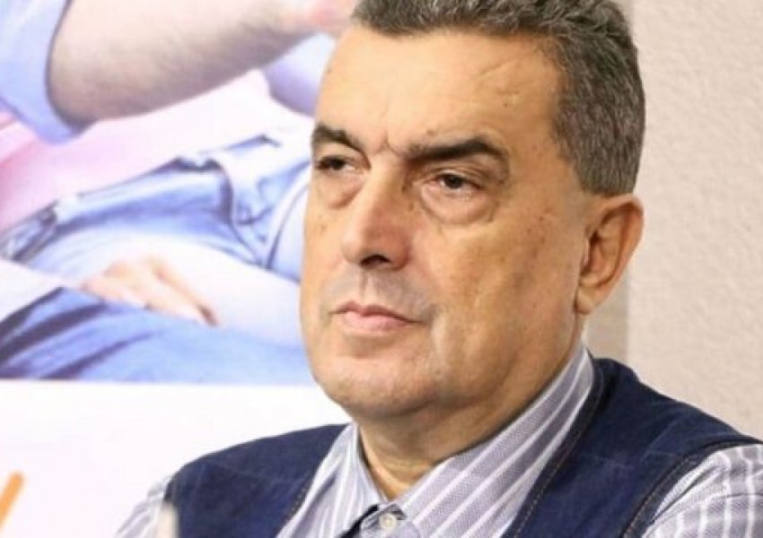 Analisti malazez: Vuçiq duhet të shpjegojë pjesëmarrjen e tij në ngjarjet e viteve ’90 në Ballkan dhe mbështetjen e klaneve kriminale