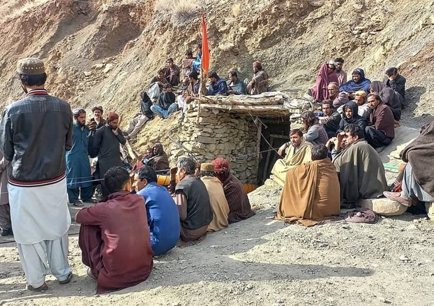 Të paktën 20 të vrarë në sulmin ndaj minatorëve në Pakistanin jugperëndimor