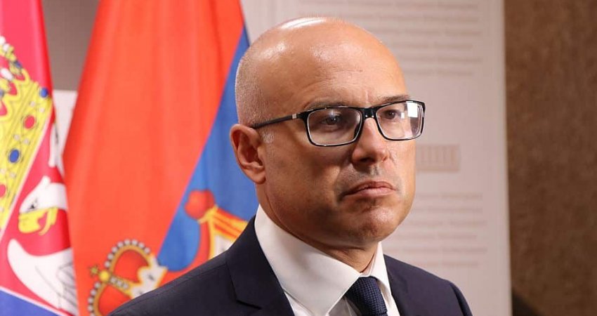 Vuçeviq: Kam frikë se të hënën Kurti do t’i sulmojë institucionet tona të përkohshme