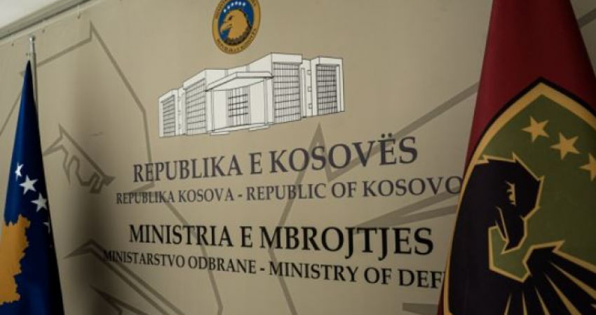Ministria e Mbrojtjes: Maqedonci s’ka dërguar letër tek Kurti për mosnënshkrimin e tenderit për ushqim