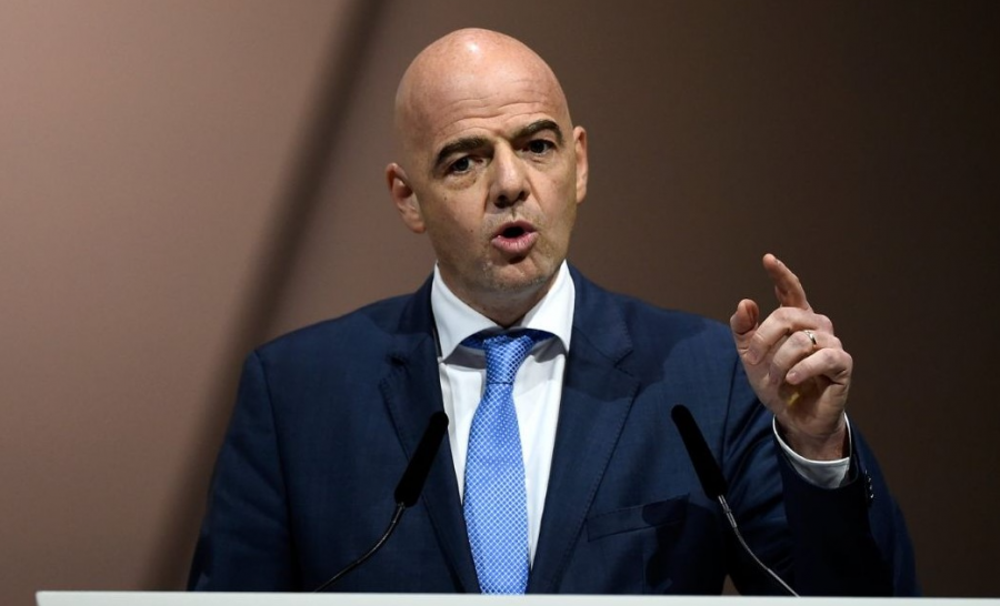 FIFA projekton një ndryshim të madh rregullash