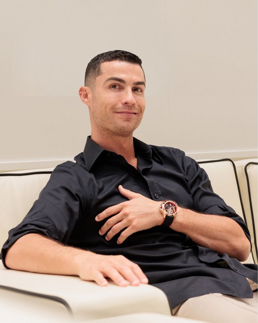 I frymëzuar nga goli i tij ikonik, Ronaldo prodhon koleksionin ekskluziv të orëve luksoze