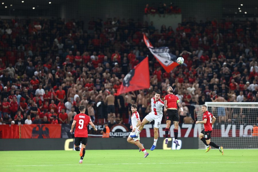 UEFA gjobit FSHF-në për incidentet e shkaktuara nga tifozët shqiptarë në ndeshjet Ukrainë-Shqipëri &  Shqipëri-Gjeorgji