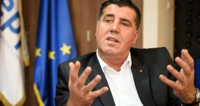 Haziri për befasinë e VV-së për Kusarin pas përgjimeve: Lulet që iu dhanë për ditëlindje, janë për funeral politik