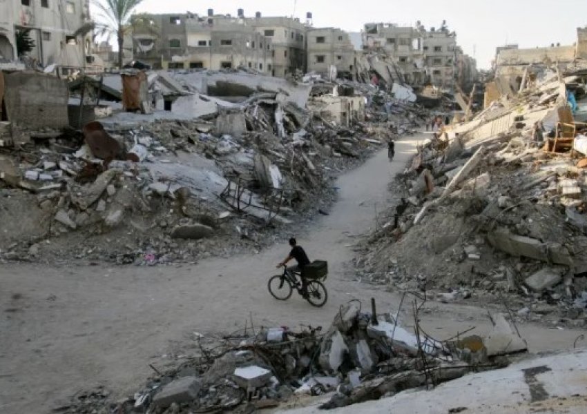 'Gaza është kthyer në djerrinë të pajetueshme', shefi i UNRWA: Ja rreziqet reale