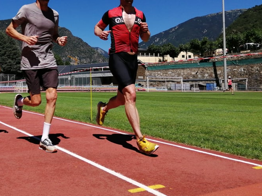 Tragjedi në Kampionatin Botëror të Triathlonit, humbin jetën dy sportistë