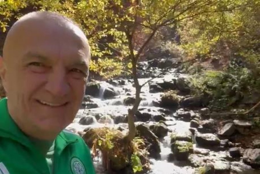Nga malet e Kosovës/ Meta përshendet trajneren shqiptare të ekipit të femrave të Celtic FC...