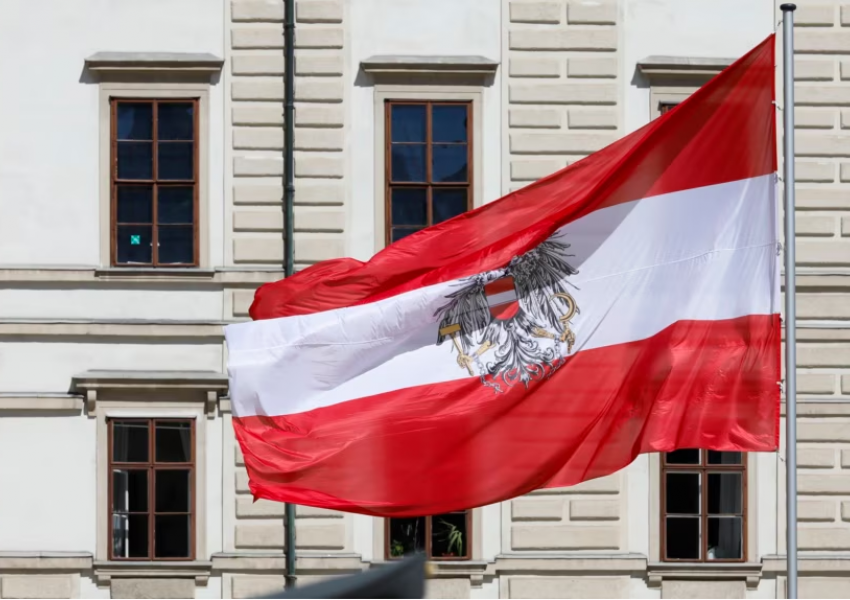 Lidhjet e Austrisë me Rusinë, shqetësim për aleatët
