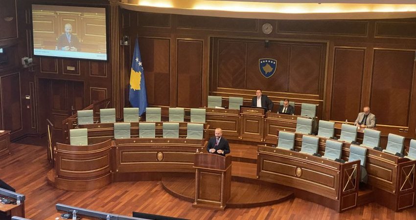 Tahiri: Për katër vjet të qeverisjes së Kurtit, KEK-u ka shpenzuar mbi 600 milionë €
